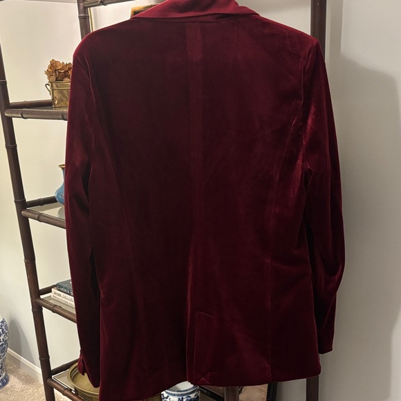 Blank NYC Deep Burgundy Velvet Blazer - Picture 3 of 3
